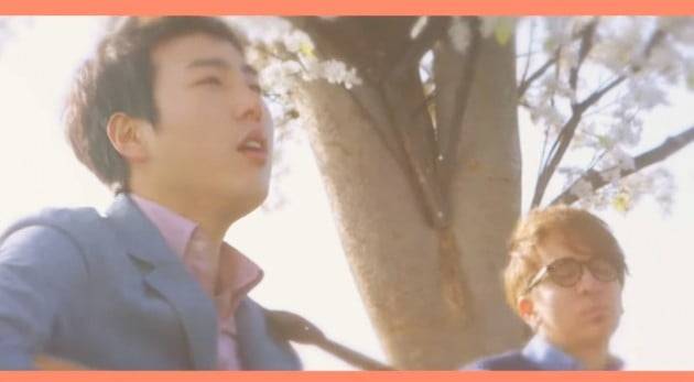 버스커버스커 '벚꽃엔딩' 뮤직비디오 속 장범준 캡처