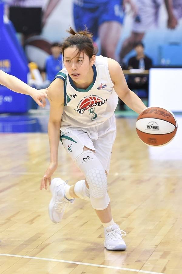 김이슬