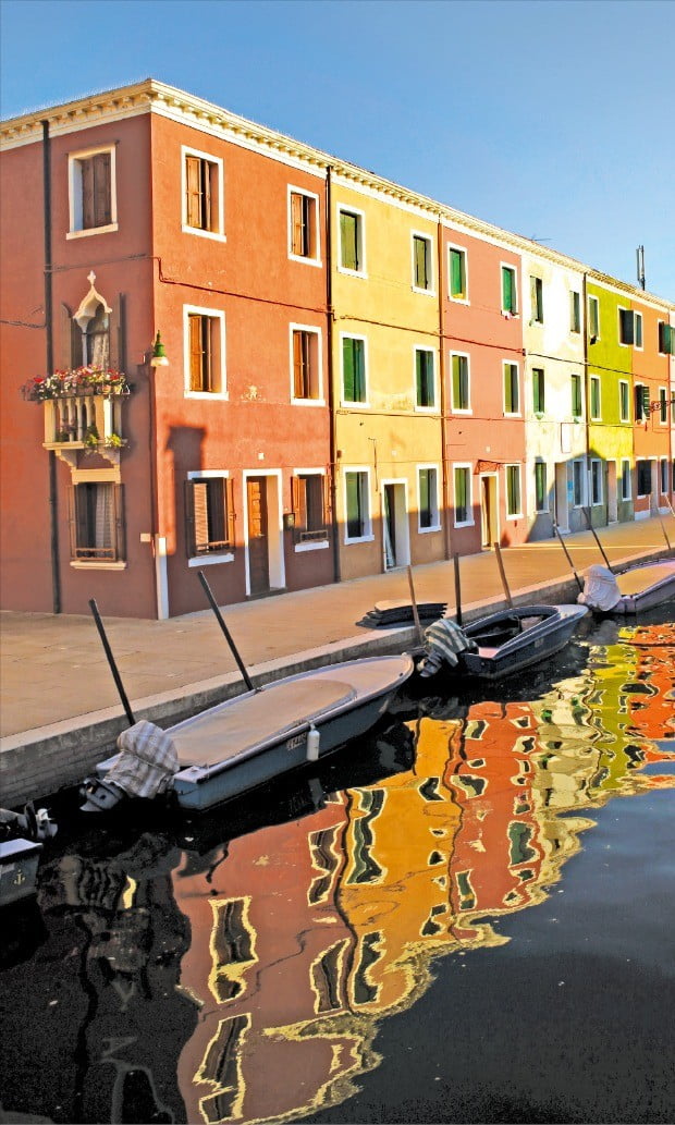 베네치아 부라노의 알록달록한 건물들
