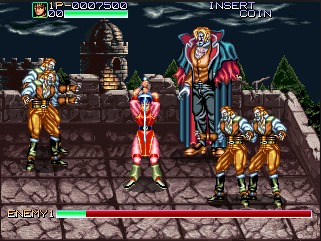 (주인공의 공격에 속절없이 무너져 내리는 좀비 적들. 이쯤되면 거의 시체 분쇄기 수준!)