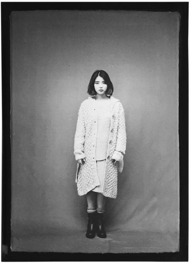 물나무사진관에서 촬영한 가수 겸 배우 아이유. 물나무사진관 제공