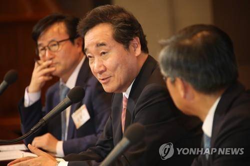 이낙연 총리, 편집인협회 토론회 참석 (서울=연합뉴스) 김승두 기자 = 이낙연 국무총리가 15일 프레스센터에서 한국신문방송편집인협회 주최 토론회에서 발언하고 있다. 2019.5.15 kimsdoo@yna.co.kr