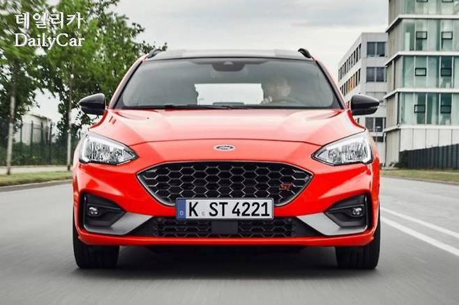 포드, 신형 포커스 ST 에스테이트 (출처 포드)