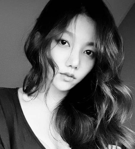 이채영이 고혹미가 포착됐다. 이채영 SNS