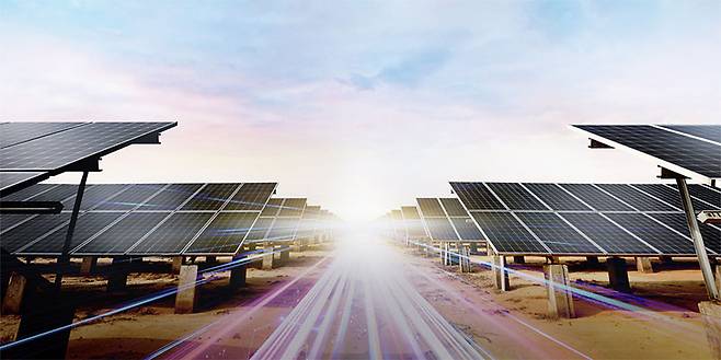 LG전자는 빅데이터와 인공지능을 바탕으로 태양광 패널 생산 공정을 최적화했다