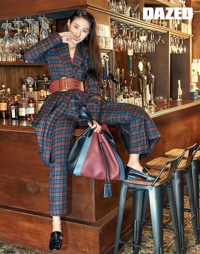 설현/데이즈드앤컨퓨즈드 제공 © 뉴스1