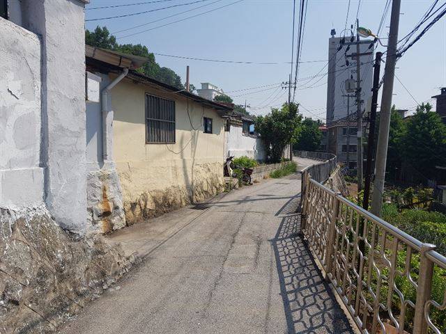 '응답하라 1988' 16화 촬영지인 경기 의정부 가능동 경민대 인근 골목길. 이종구 기자