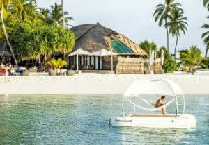 몰디브에서의 시간은 마냥 느리게 흘러간다.