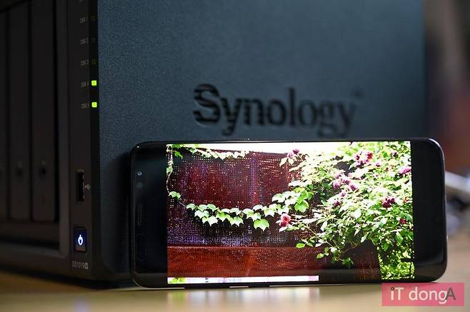 2개의 기기에 동시로 4K 영상을 스트리밍 해주는 트랜스 코딩