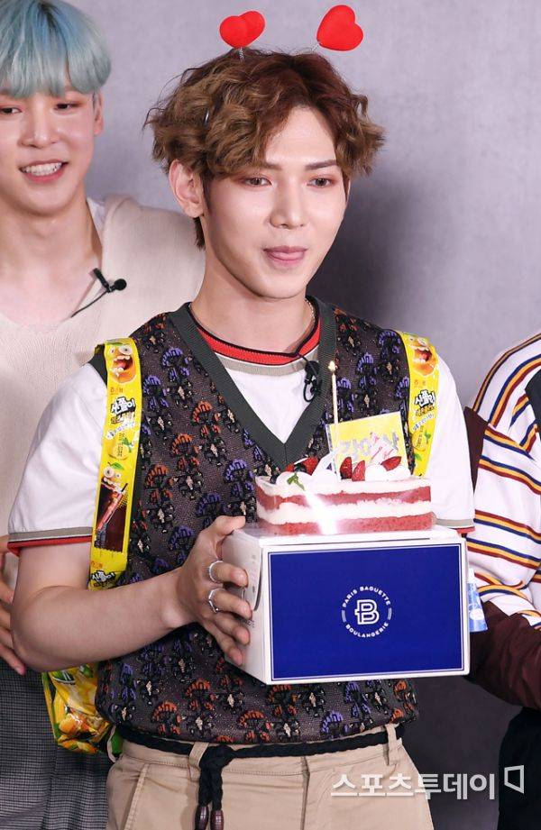 [ST포토] 에이티즈 강여상 '감격'