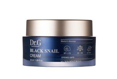[뷰티 브랜드 닥터지가 출시한 달팽이 크림인 `블랙 스네일 크림`은 지난해 `현역 장병이 뽑은 PX 최고 상품` 중 하나로 이름을 올렸다.]