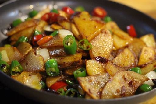 대림중앙시장 간궈감자편. 박유빈 기자