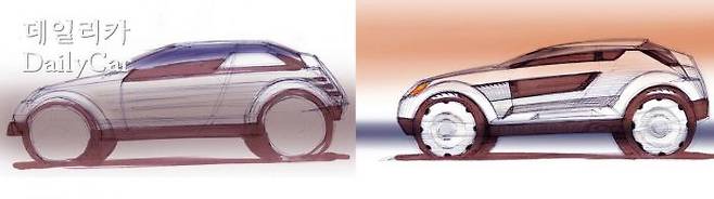 손 스케치를 하면서 디자인 아이디어를 전개한다