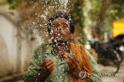 인도의 폭염 현상 [AP=연합뉴스]