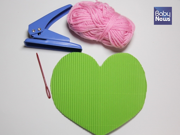 바느질 놀이 준비물. ⓒ허진