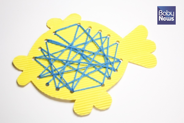 털실로 바느질 한 모습. ⓒ허진