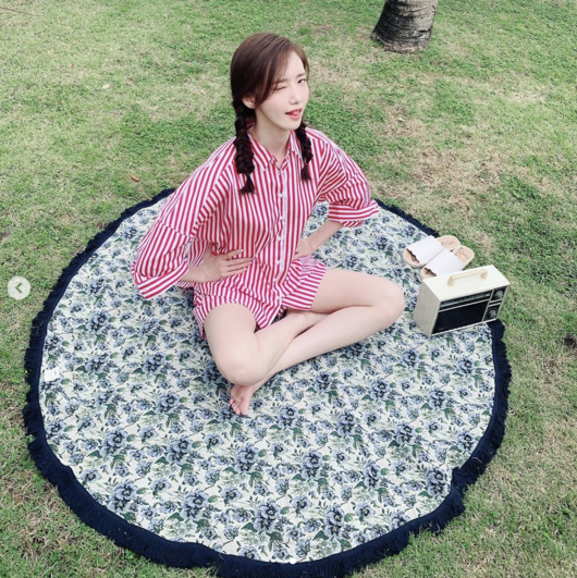 사진|윤아 SNS 캡처