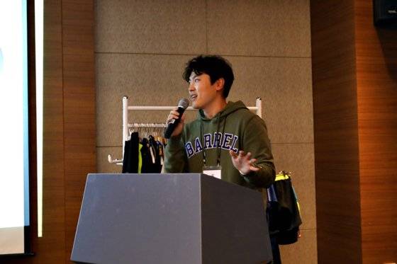 이재성 배럴 디자인팀 팀장과의 일문일답을 읽으며 수영복에 한 발 더 다가가 볼까.