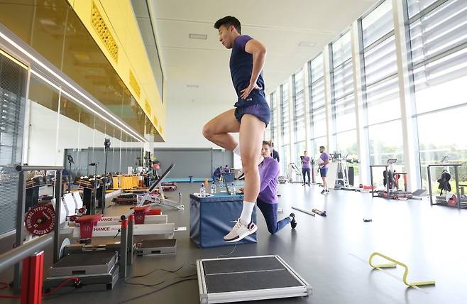 휴가를 마치고 소속팀에 복귀해 다음 시즌을 준비하는 토트넘 손흥민. [사진 토트넘 인스타그램]