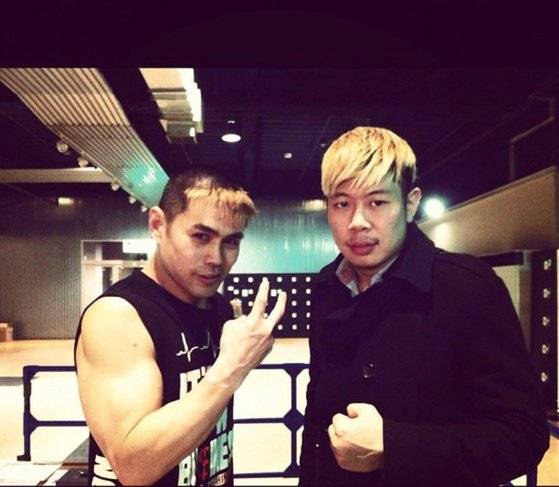 타카 미치노쿠(왼쪽)와 김남석. 김 선수는 타카 미치노쿠를 정신적인 스승으로 모신다고 했다. [사진 김남석]