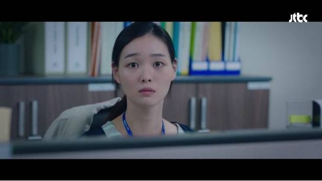 JTBC ‘보좌관’ 속 노다정 역으로 출연 중인 배우 도은비 (사진=방송화면 캡처)