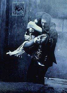 영화 '보디가드' 한 장면. 워너브라더스 제공