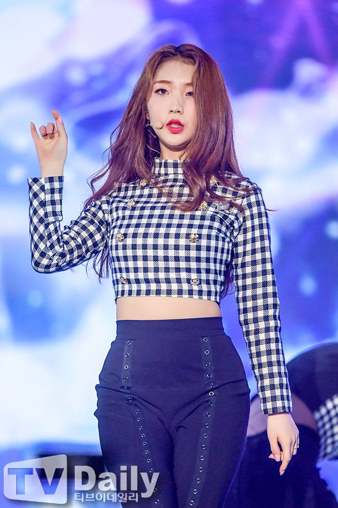 이달의 소녀 여진