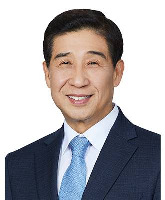 Bae Jae-hoon, chief executive of HMM