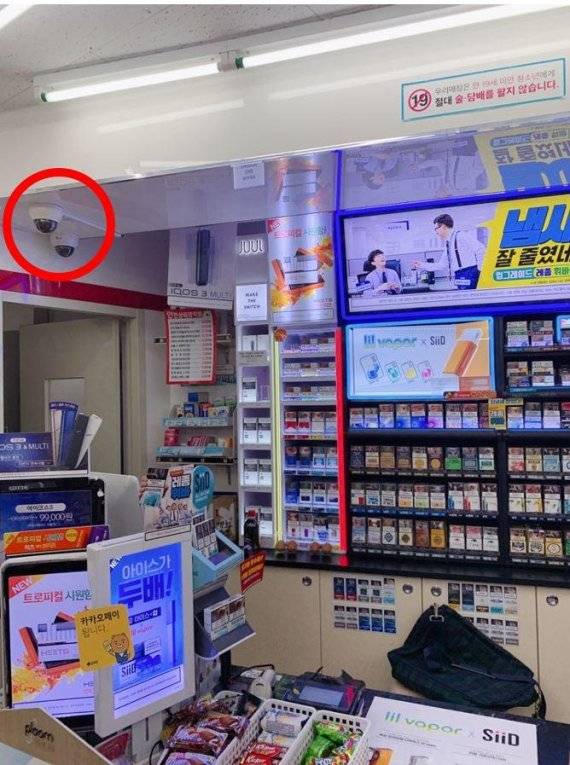 편의점에 설치된 CCTV /사진=정호진 기자