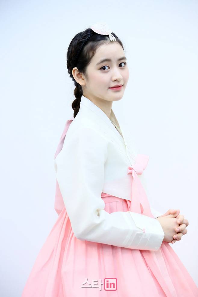 류한비(사진=노진환 기자, 의상제공=영지한복)