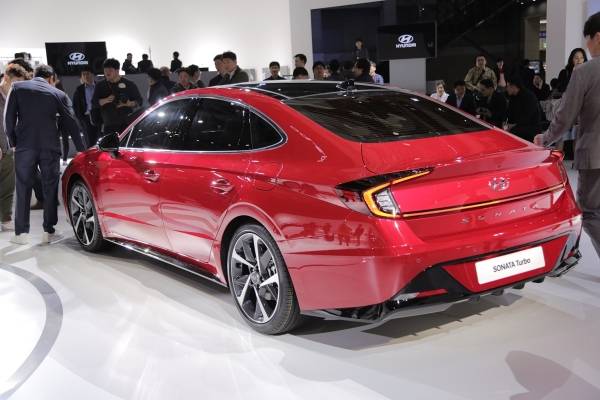 현대차 ‘쏘나타 센슈어스(SONATA Sensuous)'