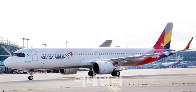 아시아나항공이 지난 8월 도입한 최신형 항공기 A321네오(사진=아시아나항공)