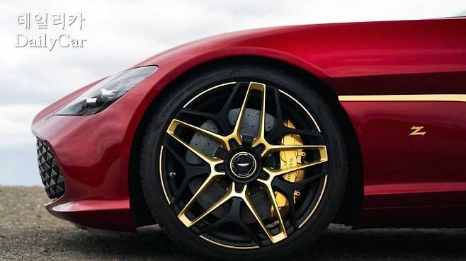 애스턴 마틴, DBS GT 자가토