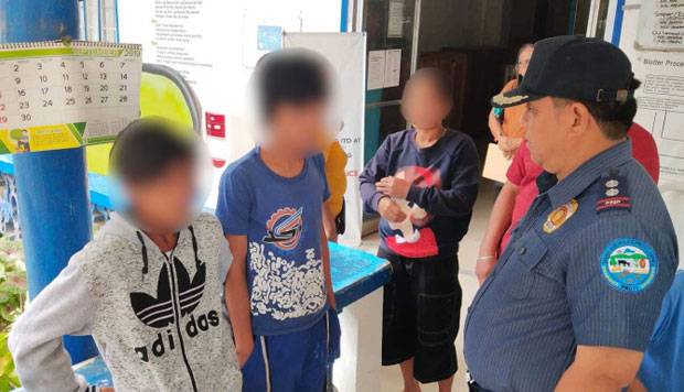 필리핀에서 10대 2명이 무덤을 파헤치고 고인의 시신에 몹쓸 짓을 했다는 의혹이 제기됐다./사진=PLN 캡쳐