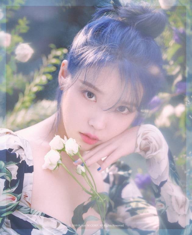 아이유 /사진=카카오M 제공