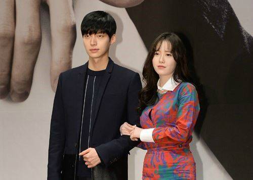 안재현(왼쪽)과 구혜선. 한윤종 기자