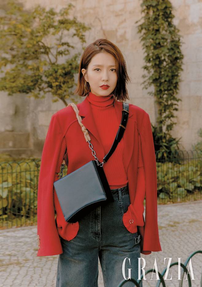 이진. /사진=그라치아