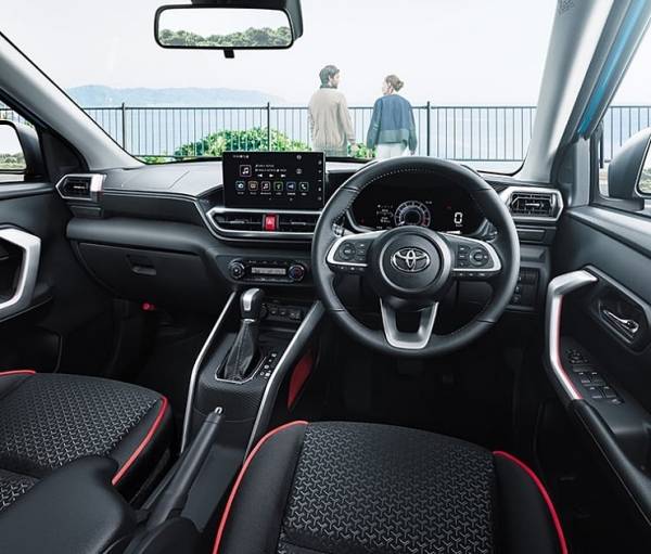 토요타 경형 SUV '라이즈' 인테리어