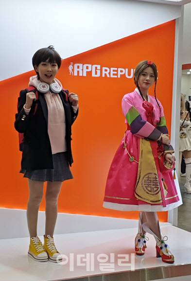 거상M 징비록 코스프레 모델들. 사진=노재웅 기자