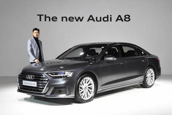 플래그십 프레스티지 대형 세단 ‘더 뉴 아우디A8 L 55 TFSI 콰트로' [사진=아우디코리아 제공]