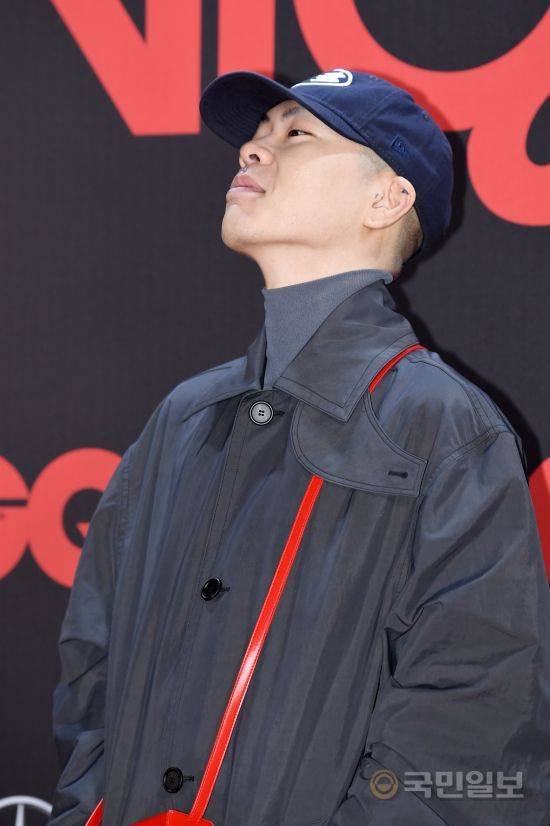 오혁, 카리스마 표정