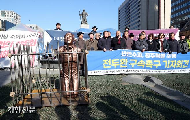 김정근 선임기자