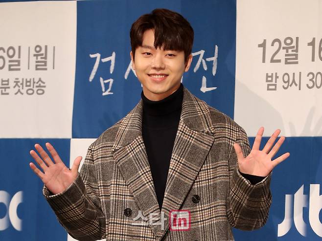 [포토]전성우, '검사내전' 많이 사랑해주세요!