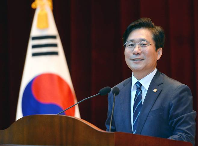 성윤모 산업통상자원부 장관［헤럴드DB］