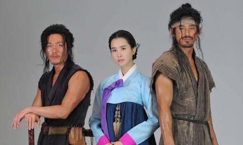 2010년 방영된 KBS 2TV 드라마 ‘추노’에 출연한 주연배우 장혁과 이다해, 오지호(왼쪽부터). KBS2&nbsp;‘추노’ 제공