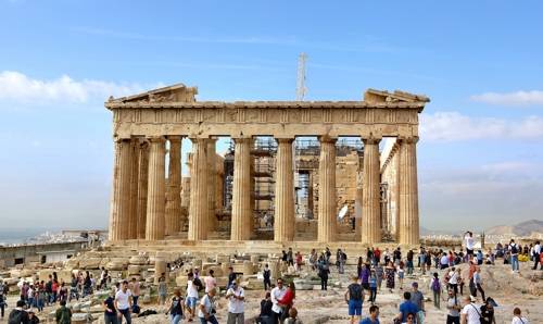 파르테논 신전의 동쪽 정면. 유네스코의 로고가 이 모습을 본 따 만들어졌다. [사진/한미희 기자]