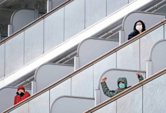 지난 6일 다이아몬드 프린세스호. [EPA=연합뉴스]