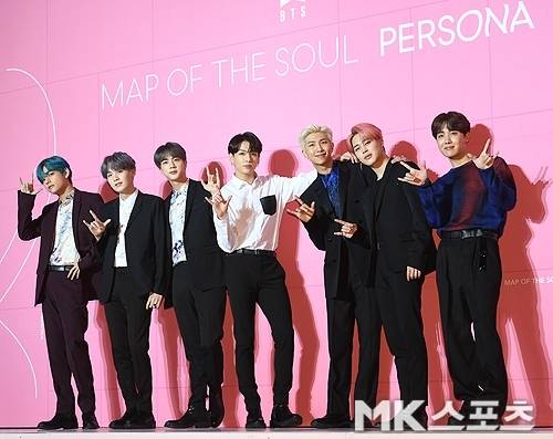 방탄소년단 ‘MAP OF THE SOUL:7’ 앨범이 가온차트 8주차 주간 소매점 앨범차트에서 1위를 차지했다. 사진=천정환 기자