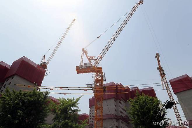 서울의 한 건설현장 모습/사진= 임성균 기자