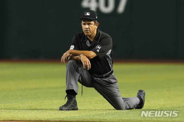 [피닉스(미국)=AP/뉴시스] 멕시코 태생으로 심판 조장에 임명된 알폰소 마르케스.